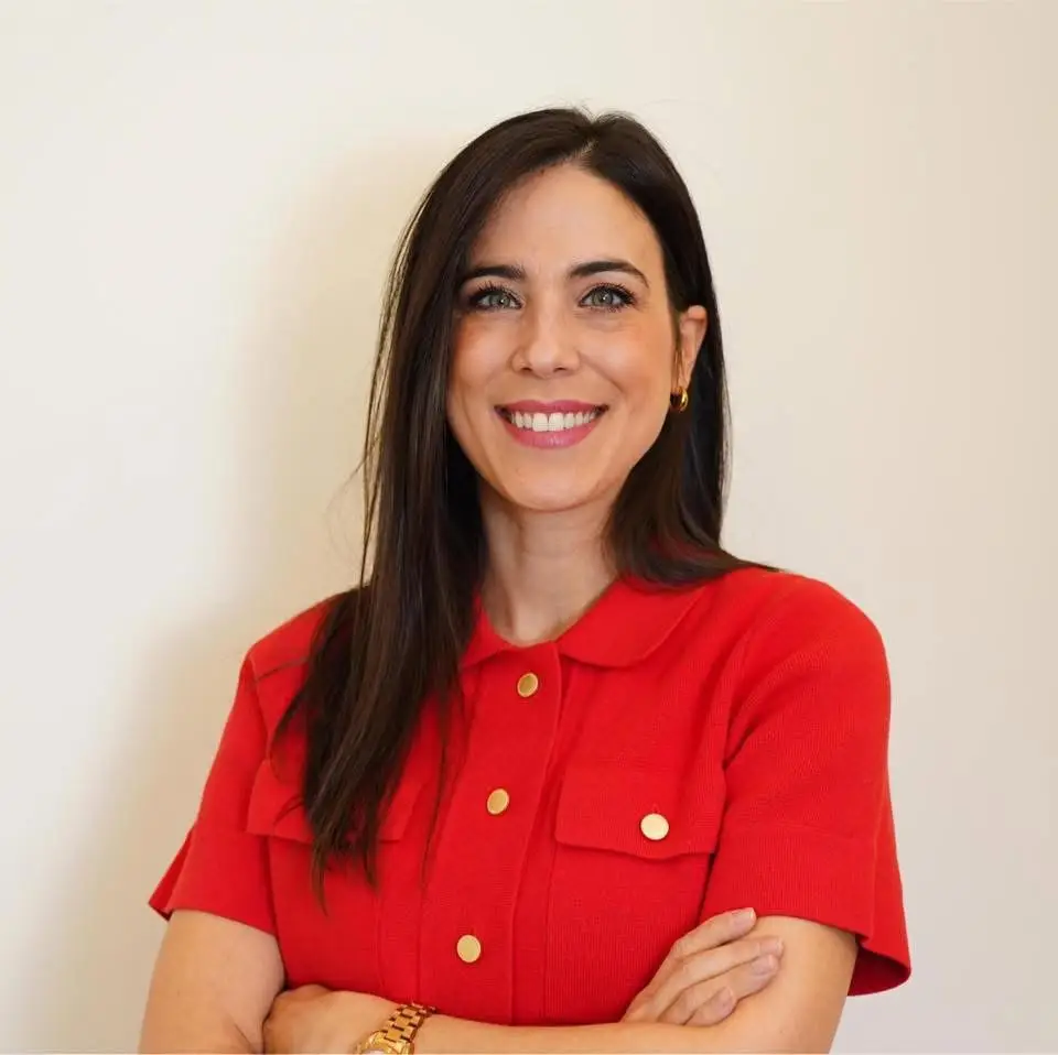 Tânia Fernandes, fisioterapeuta especializada em escoliose
